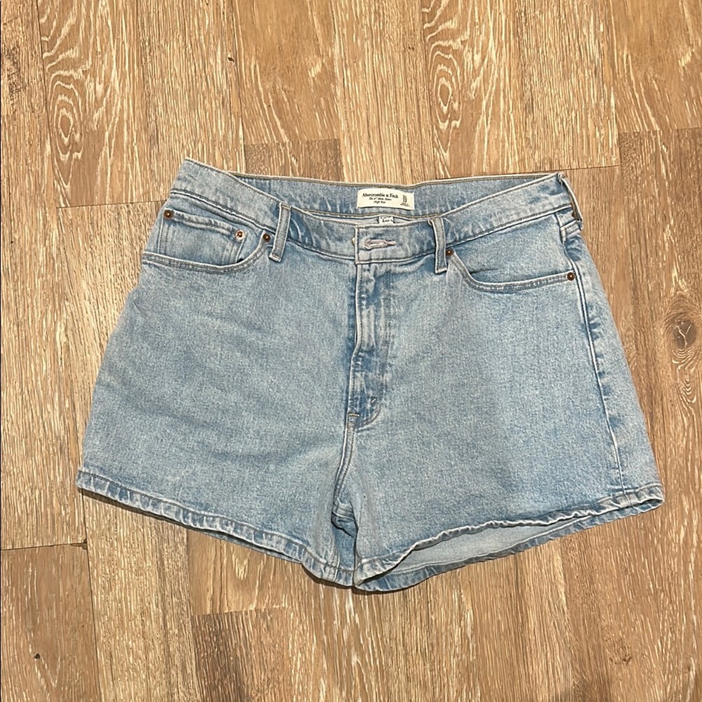 abercrombie and fitch